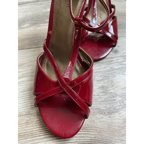 Unisa Women’s Red Patient Open Toe Strappy Heel Sandal Size 8.5 - Picture 3 of 8
